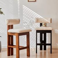 Chaise haute moderne en bois d'hévéa style crème minimaliste avec dossier pour la famille, le bar, le restaurant, le salon, l'hôtel