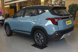 Kia Seltos Stonic 2023 de Segunda Mano, <span class=keywords><strong>0</strong></span> <span class=keywords><strong>KM</strong></span>, Económico, 1.5 L, <span class=keywords><strong>SUV</strong></span> de Alta Calidad, 5 Puertas, Precio Económico - Product Image 4