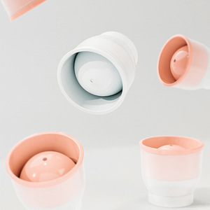 Moule à glaçons sphériques en silicone pour whisky et cocktails, outils de bar à domicile, options de couleurs blanc, rose, bleu - Product Image 3