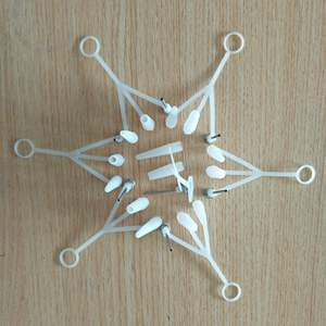 Aguja universal para inflar pelotas, mini aguja de plástico para bomba de aire con punta metálica 068, origen Zhejiang - Product Image 2