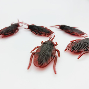 JELO Best Seller Halloween Horror Millipede Props Plástico Truco Simulación Cucaracha Modelo Novela Falso Insecto Juguete - Product Image 3