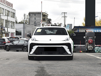 Lynk Co 2025 03 Champion Edition Plus Sedan 1.5TD DCT ACC Régulateur de vitesse hybride essence électrique carburant léger alliage d'aluminium foncé