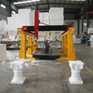 Machine de découpe CNC 4 axes de haute précision avec <span class=keywords><strong>moteur</strong></span> servo hybride pour la sculpture de mousse EPS, la découpe de moules perdus et les applications de jardinage - Product Image 2