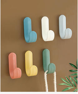 Crochet mural moderne portable rectangulaire en plastique adhésif sans perçage pour salle de bain, à un seul niveau, pour suspendre les vêtements - Product Image 2