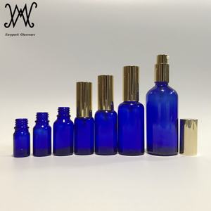 50 मिलीलीटर कोबाल्ट ब्लू ग्लास आवश्यक तेल बोतल सोने के स्प्रे पंप डिस्पेंसर - Product Image 5