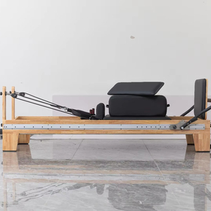 La migliore vendita di alta qualità <span class=keywords><strong>Pilates</strong></span> Reformer Core letto Full <span class=keywords><strong>Side</strong></span> Track <span class=keywords><strong>Pilates</strong></span> macchina commerciale in legno <span class=keywords><strong>Pilates</strong></span> - Product Image 1