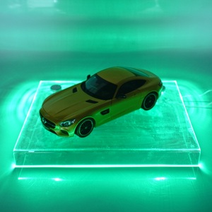 Base de exhibición acrílica transparente con iluminación LED personalizada al por mayor para modelos de coches coleccionables - Product Image 3