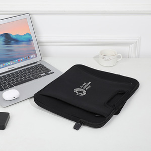 <b>Laptop</b> <b>Sleeve</b> 16 Inch Diving Cloth Zipper Closure Handle Large Capacity Simple Style Neutral Gender Spring 2022 - Product Image 3