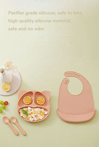 Juego de alimentación de destete con logotipo personalizado, babero, plato, cuenco, cuchara, vajilla de silicona, productos para bebés, juego de alimentación de bebé de silicona para comer para niños - Product Image 2