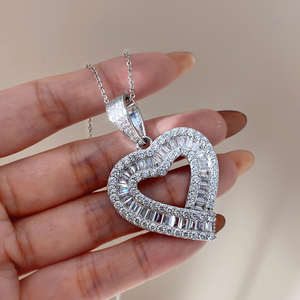 Collar con Colgante de Corazón Chapado en Oro de 18K para Mujer, Juego de Joyería con Cristales de Zirconia, Estilo Romántico, Regalo - Product Image 2