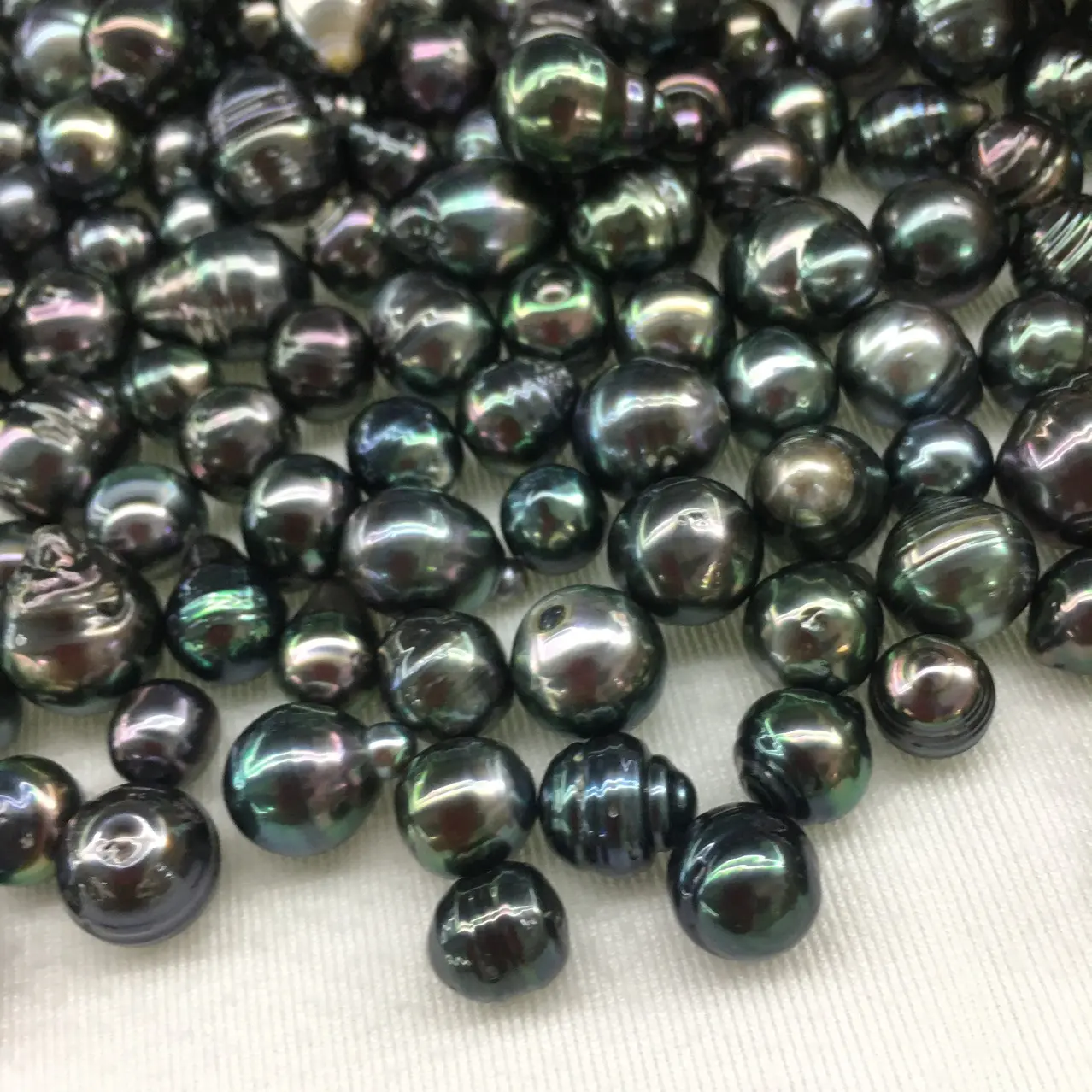 Wholesale MOQ 50 8-12mm Threaded Baroque black pearl natural seawater Tahiti loose pearl No pick