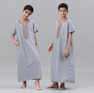 <b>Moroccan</b> Embroidered Men <b>Thobe</b> Round Neck Solid Short Sleeve Robe Casual Prayer Wedding Ramadan Wear - Product Image 3