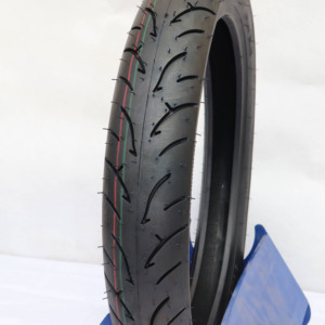 Nuovo Pneumatico per Moto Luhao Misura 70/80-14 6PR, Efficiente dal Punto di Vista Energetico, Antiscivolo, Frenata Stabile, Direttamente dalla Fabbrica, Universale per Tutte le Stagioni - Product Image 2