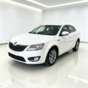 Unità Disponibile Immediatamente: <span class=keywords><strong>Skoda</strong></span> <span class=keywords><strong>Octavia</strong></span> Bianca <span class=keywords><strong>2020</strong></span>, 39.000 KM, 1.5L Automatica Comfort Sedan, Economica e Ben Conservata, per Esportazione - Product Image 1