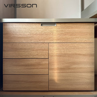 Sistema di Cabine Armadio di Lusso con Armadi in Vetro, Scrivania Vanity e Sgabello Boucle con LED Ambra Personalizzabile