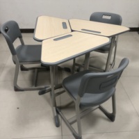 Hexagone Trapézoïdal Table Combinaison Coloré Unique École Ensembles Salle De Classe Enfants Étude Bureaux Chaises Nécessitent L'assemblage