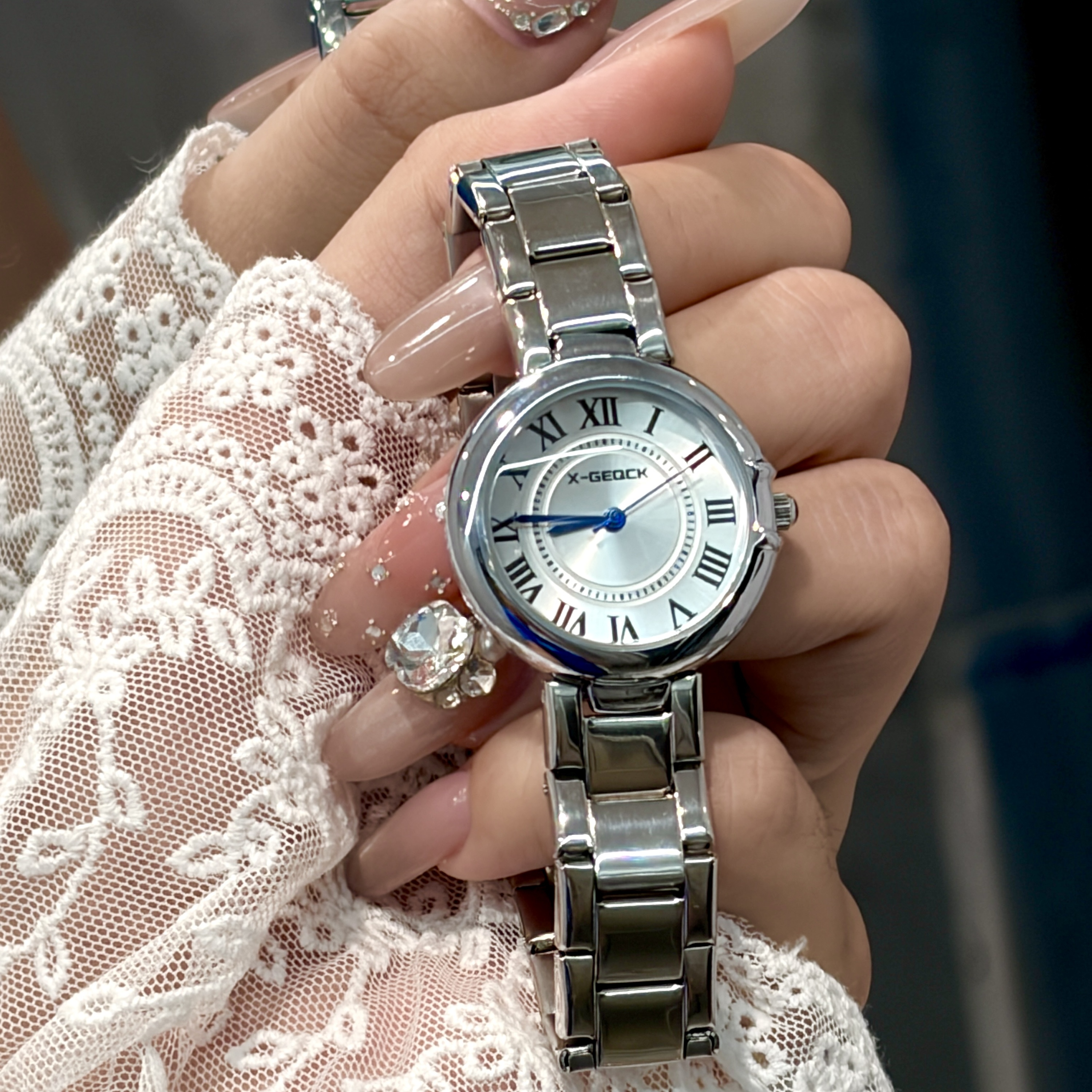 Fashion Women Watch Luxury Quartz Ladies Wristwatch Waterproof Retro Stainless Steel Women's Watches Jewelry