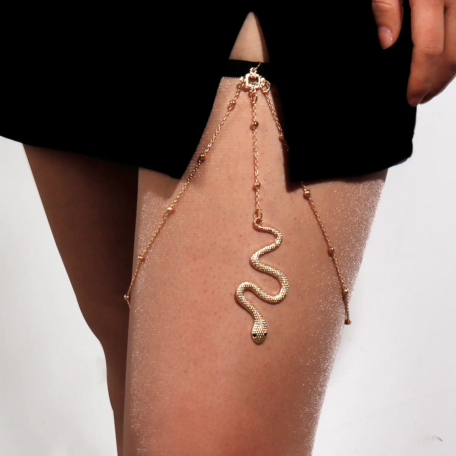 New Design 18k gold plated sexy women luxury mizhu snake beach body jewelry rhinestone leg body thigh chain jewelry for party