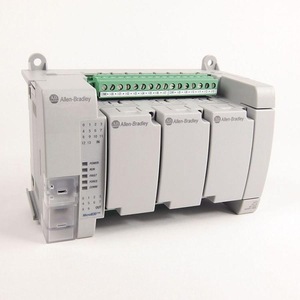 Módulo PLC Rockwell Allen Bradley Micro830 1756 OF8, Unidad de Control Industrial - Product Image 1
