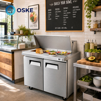 Comptoir de présentation de salades à surface lisse et facile à nettoyer pour restaurant, buffet, libre-service