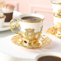 2023 Style européen luxueux turc or café service à thé tasse et soucoupe en métal tasse en céramique Six pièces Service pour 6 coffret cadeau
