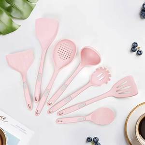 Juego de Utensilios de Cocina de Silicona con Mango de Madera, 7 Piezas, Ecológicos, No Tóxicos, para Repostería y Pastelería, Venta al Por Mayor - Product Image 3