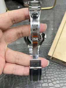 Reloj Mecánico Automático para Hombre de Lujo con Lente de Zafiro NH35, Diseño Personalizado, Venta al Por Mayor OEM ODM de Alta Calidad - Product Image 3