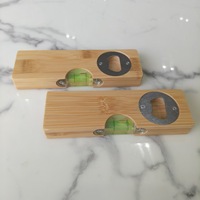 Ouvre-bouteille multifonctionnel simple en bambou avec niveau à bulle et tire-bouchon, ouvre-bouteille domestique pour bière et vin, Chine TR350