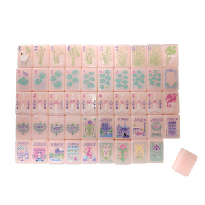 Tuiles de Mahjong américaines en acrylique rose monocouche, jeu de société à manier, coffret cadeau pour la maison, jeu de Mahjong de style américain - Product Image 5
