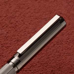 Juego de 2 Bolígrafos Metálicos Deportivos y Empresariales con Logotipo Personalizado, con Caja, Promocionales, Escritura de 0.5 mm - Product Image 4