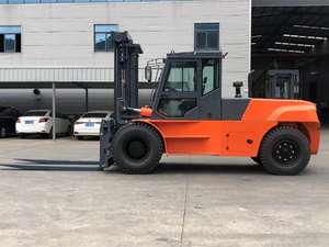 מלגזה דיזל בעלת מנוע בעירה פנימית 15 טון, 25 טון, <span class=keywords><strong>20</strong></span> טון, תורן למכולות, תיבת הילוכים הידראולית, שטח שטח, גובה הרמה 3.5 מטר-6 מטר - Product Image 4