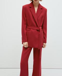Blazer rouge pour femme à col cranté, manches longues, couleur unie, en laine et polyester tissé, infroissable, longueur standard, bouton unique - Product Image 2