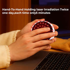 Dispositivo per Massaggio del Cuoio Capelluto, Stimolazione della Crescita dei Capelli, Decompressione, Luce Rossa 650nm, Pettine Massaggiante, Adatto per Uso Domestico e All'aperto - Product Image 1