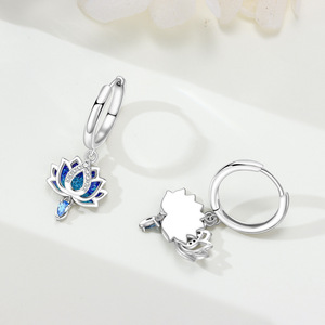 Pendientes de Loto Azul en Cobre Blanco – Accesorios para Mujer, Pendientes de Circonia Hipoalergénicos, Ideales para Uso Diario y Fiestas - Product Image 4