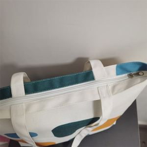 Bolsa de Lona de Algodón con Impresión Digital a Todo Color, Bolsa de Lona Personalizada con Bolsillo Interior con Cremallera, Bolsa de Algodón y Poliéster - Product Image 5