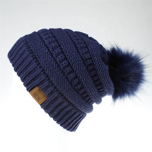 2020 fashion winter hat with pompoms