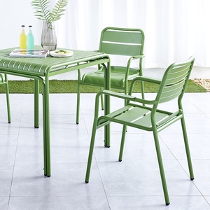 Ensemble de tables et chaises d'extérieur en alliage d'aluminium coloré pour les salons de thé, les hôtels, les balcons, les tables et chaises de loisirs de petite taille - Product Image 5