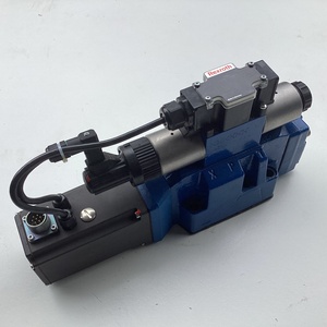 Original R900967036 4WRTE16R3-200S-4X ชุดควบคุมทิศทางแบบสัดส่วนพร้อมอุปกรณ์อิเล็กทรอนิกส์ในตัว มีสินค้าในสต็อก - Product Image 3
