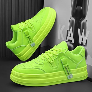 Nouvelles Chaussures Décontractées Tendance Assorties Homme et Femme 2026 - Chaussures de Skate à Talon Épais Couleur Unie - Product Image 1