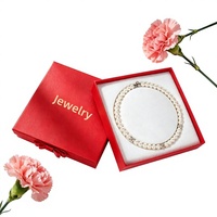 Boîte cadeau pour collier nœud papillon en perles avec logo, personnalisable en usine, forme carrée, motif circulaire, emballage de bijoux tendance avec pendentif en perles