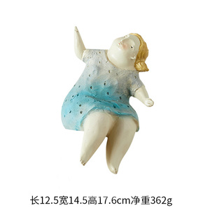 Set di 3 Statue in Resina di Donne Formose in Stile INS, Statuette Decorative per la Casa - Product Image 4
