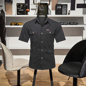 เสื้อเชิ้ตผู้ชายลำลองขายดี คุณภาพสูง ผ้าซาติน แขนสั้น ระบายอากาศได้ดี ยั่งยืน ทนทาน กระดุมแถวเดียว สำหรับฤดูร้อน รับผลิตแบบ ODM - Product Image 3