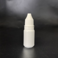 Flacons compte-gouttes en plastique de 10 ml, flacons compte-gouttes vides pour liquides oculaires, contenants de voyage portables et compressibles pour les gouttes pour les yeux