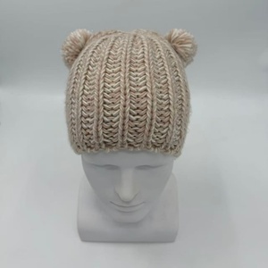 <span class=keywords><strong>Bonnet</strong></span> pour <span class=keywords><strong>femme</strong></span> avec double <span class=keywords><strong>pompon</strong></span> mignon - <span class=keywords><strong>Bonnet</strong></span> d'hiver en tricot côtelé doux avec fil scintillant - Product Image 4