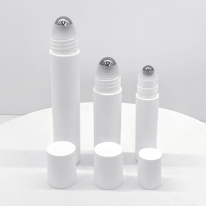 Bán Buôn 3Ml 5Ml 8Ml <span class=keywords><strong>10Ml</strong></span> 15Ml 20Ml 30Ml Biểu Tượng Tùy Chỉnh Nhựa Nước Hoa Mắt Dầu Cuộn Trên Chai Với Con Lăn Bóng - Product Image 3