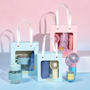 Los sets de regalo promocionales y empresariales son regalos navideños de alta calidad, ideales para la venta al por mayor de sets de regalo para diversas festividades. - Product Image 1