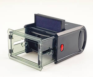 Tampon Encreur Automatique en Plastique Wes Gift S-2441 pour Enseignants et Usage de Bureau, Livré dans une Boîte de Rangement - Product Image 4