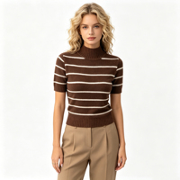 Haut en tricot rayé marron et blanc élégant, chemisier décontracté à col roulé et manches courtes pour femme, coupe ajustée, tricot