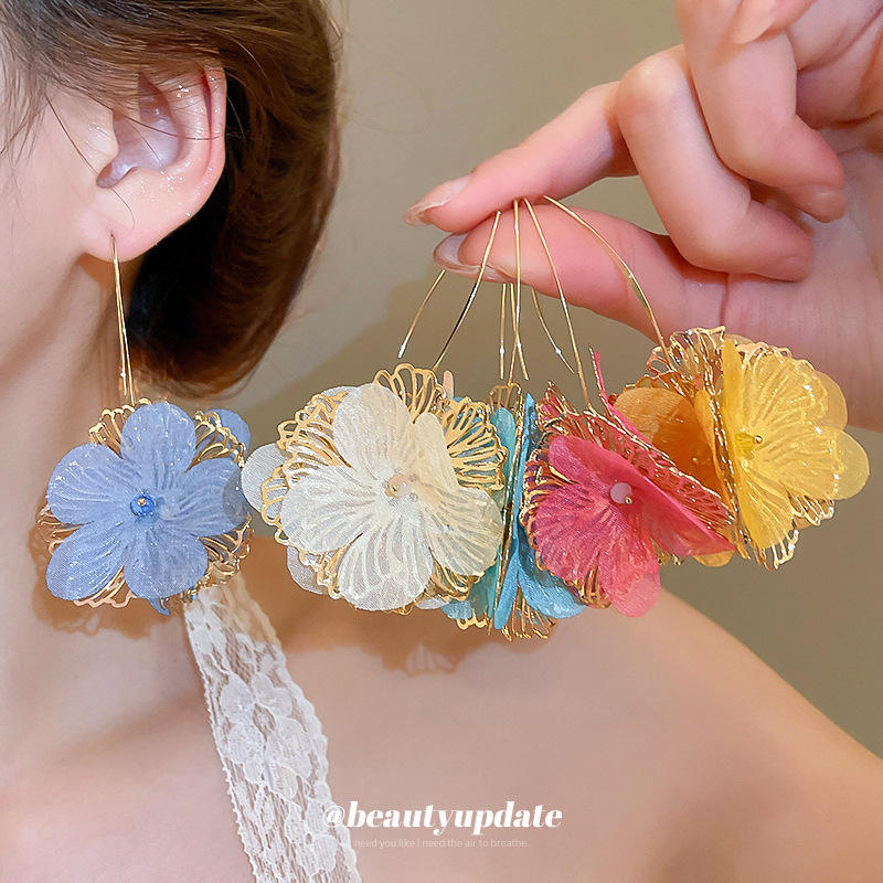 Shop for Beautiful Korean Jewelry Earrings Wholesale Available