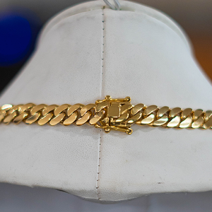 ราคาขายส่ง สร้อยคอชุบทอง 18k แบบกำหนดเอง สร้อยเงินแท้ 925 แบบ Cuban Link  เครื่องประดับฮิปฮอป สร้อยคอแบบ Miami Cuban ขนาด 7 มม. - Product Image 4